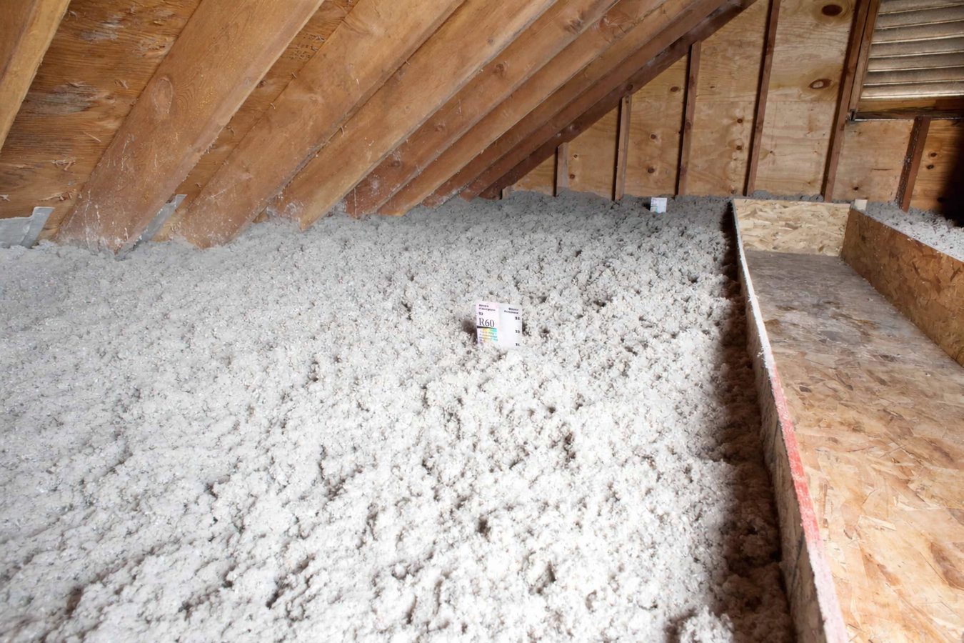 Blown-in insulation in Summerville, SC